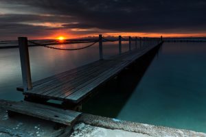 Seven Things to Stop Doing to Become An Early Riser